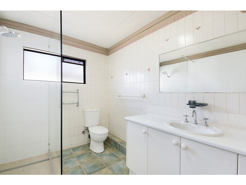 11 Tareel Street, Wurtulla QLD 4575