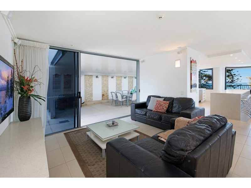 Unit 9/2 Brisbane Road, Mooloolaba QLD 4557