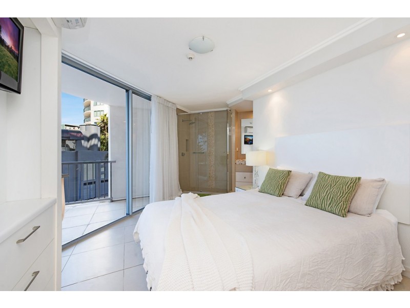 Unit 9/2 Brisbane Road, Mooloolaba QLD 4557