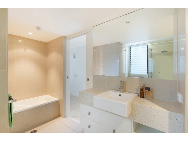 Unit 9/2 Brisbane Road, Mooloolaba QLD 4557