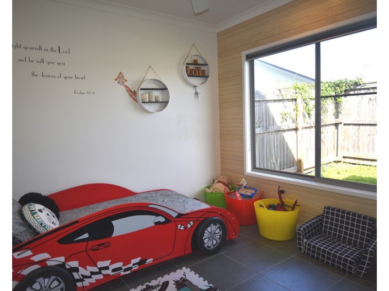45 Brampton Way, Meridan Plains QLD 4551