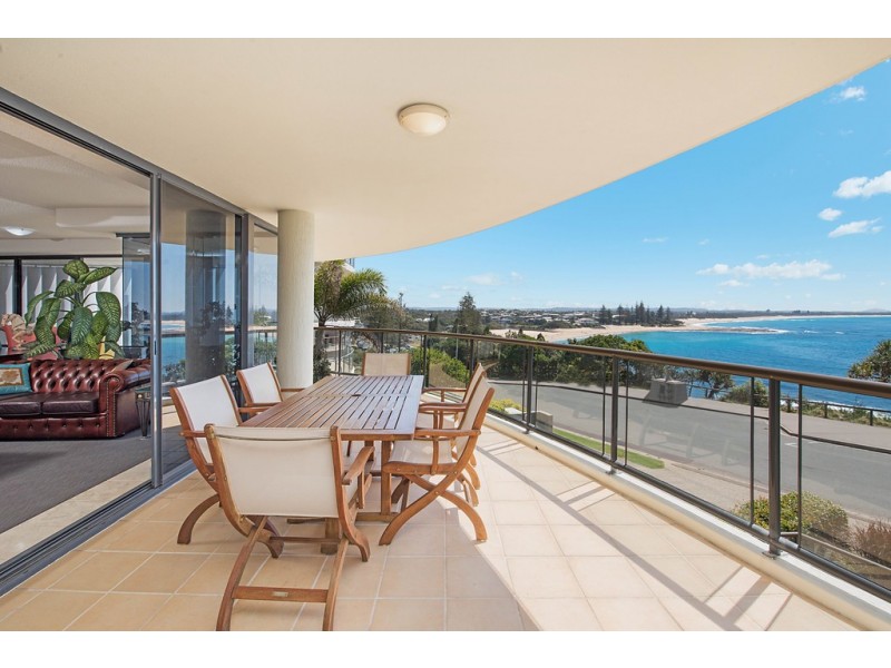 Unit 2/22 Queen of Colonies Parade, Moffat Beach QLD 4551