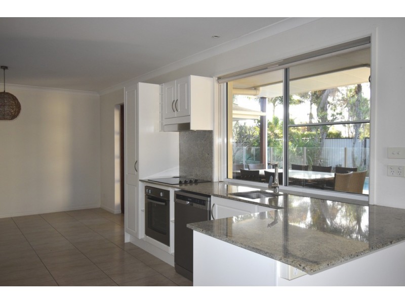 5 Toorak Court, Wurtulla QLD 4575
