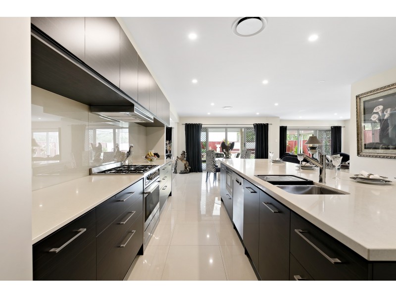 20 Mantis Crescent, Caloundra West QLD 4551