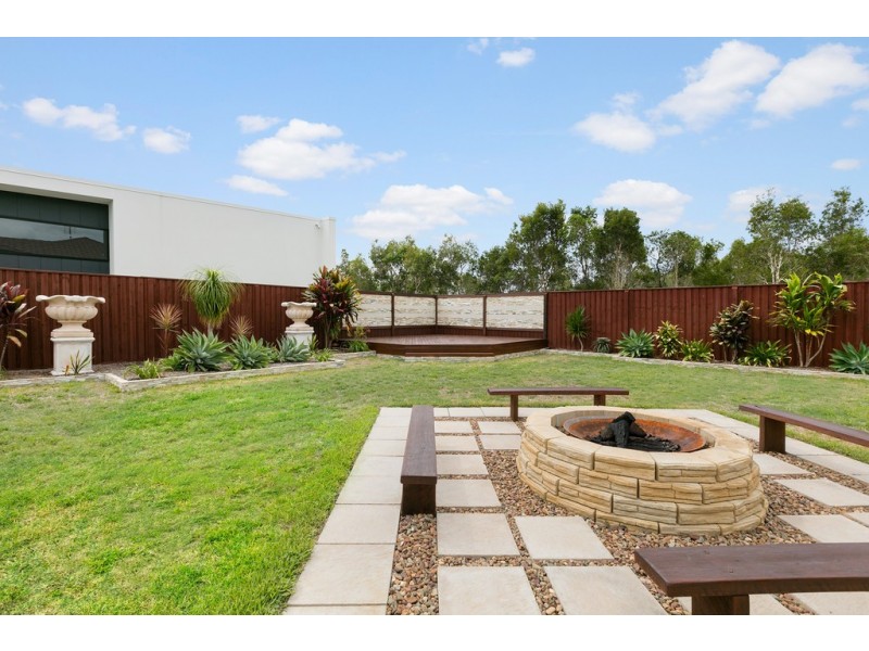 20 Mantis Crescent, Caloundra West QLD 4551