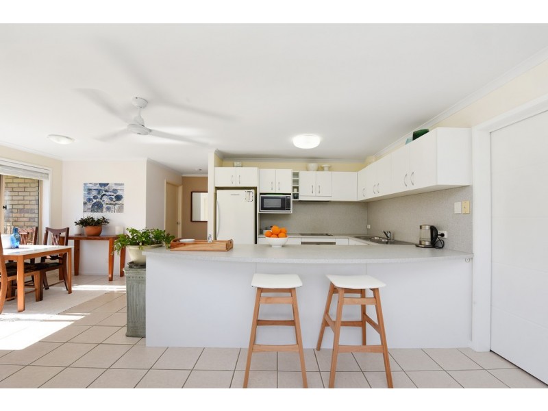 Villa 5/2a Albatross Avenue, Aroona QLD 4551
