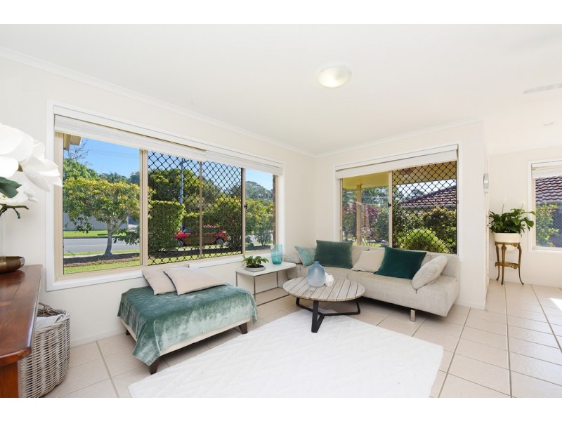 Villa 5/2a Albatross Avenue, Aroona QLD 4551
