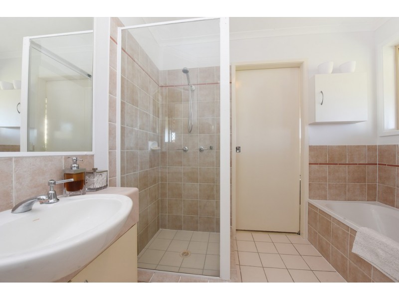 Villa 5/2a Albatross Avenue, Aroona QLD 4551