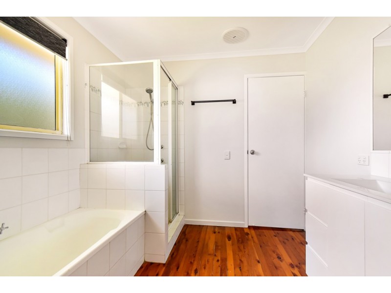3 Gidgee Court, Caloundra West QLD 4551