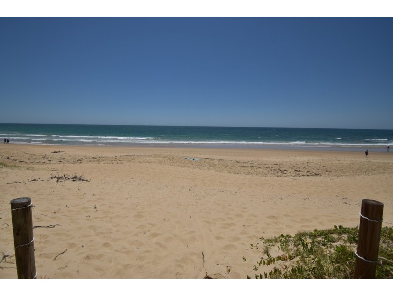 2/7 Wilson Avenue, Dicky Beach QLD 4551