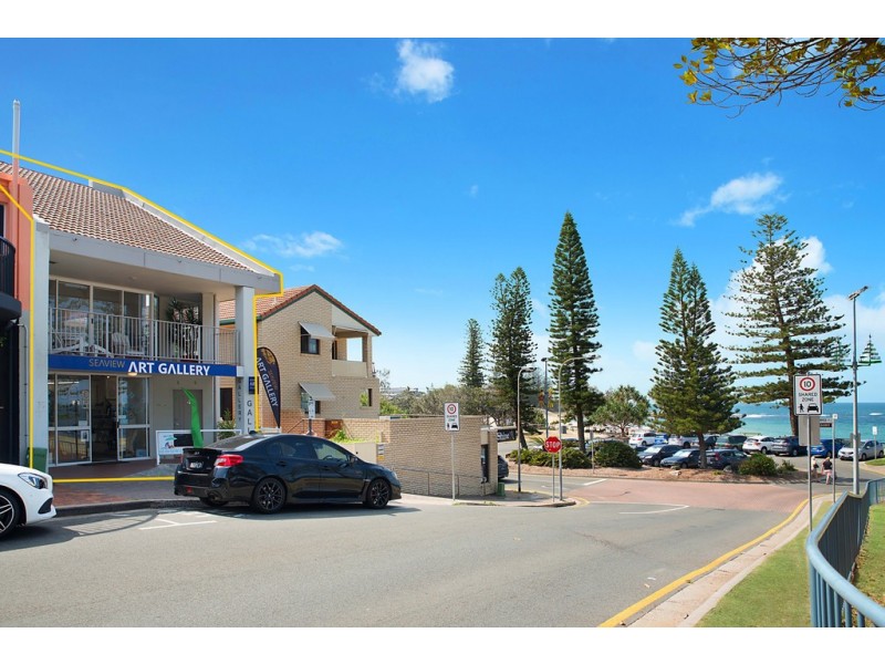 4 Seaview Terrace, Moffat Beach QLD 4551