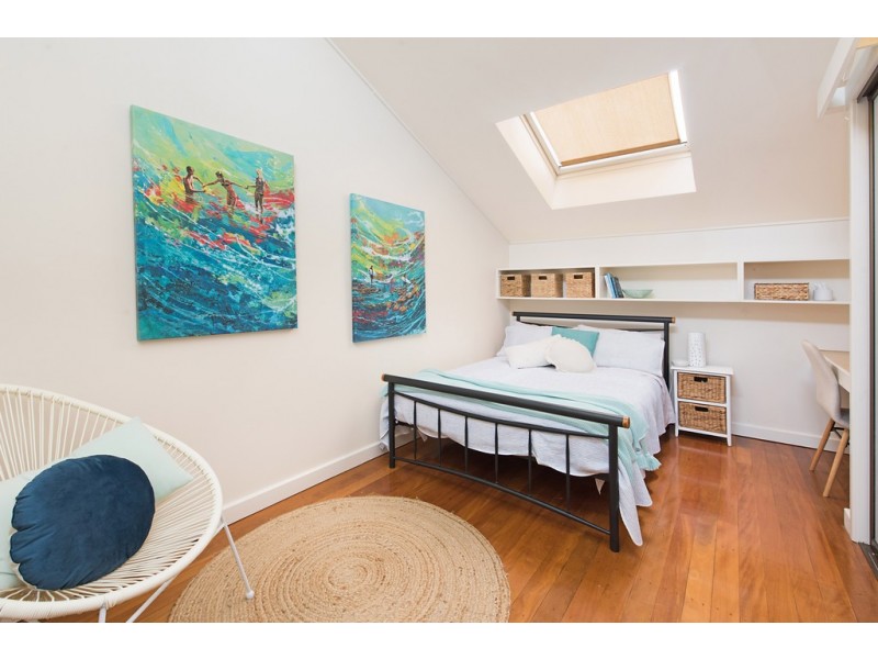 4 Seaview Terrace, Moffat Beach QLD 4551