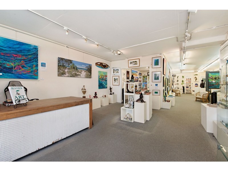 4 Seaview Terrace, Moffat Beach QLD 4551