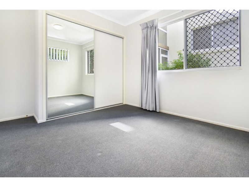 2/25 Saltair Street, Kings Beach QLD 4551