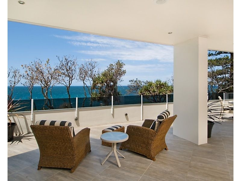 1 McIlwraith Street, Moffat Beach QLD 4551