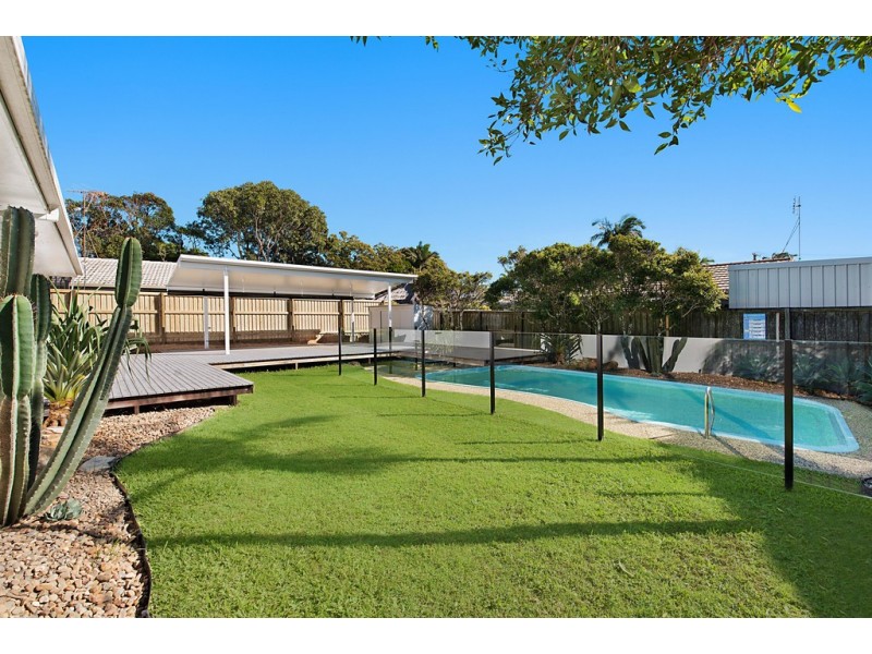 7 Nooree Street, Wurtulla QLD 4575