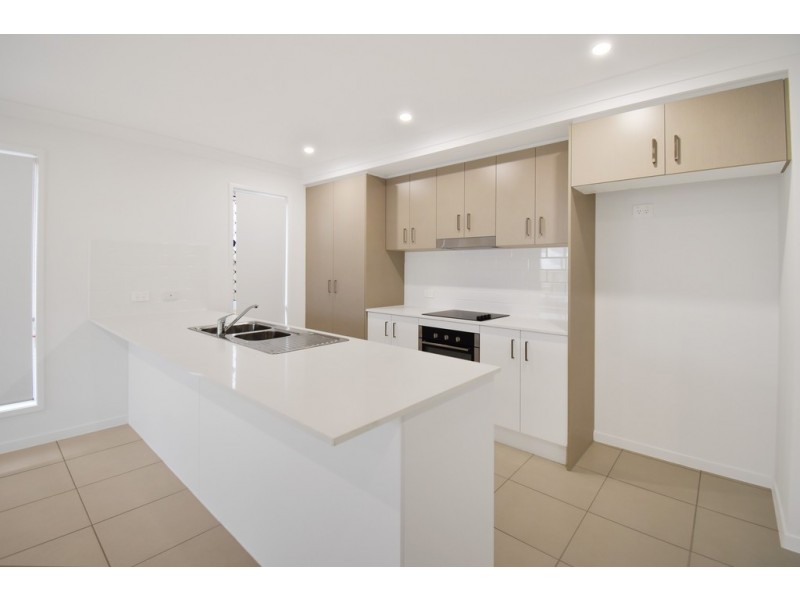 4 Philip Lane, Bells Creek QLD 4551