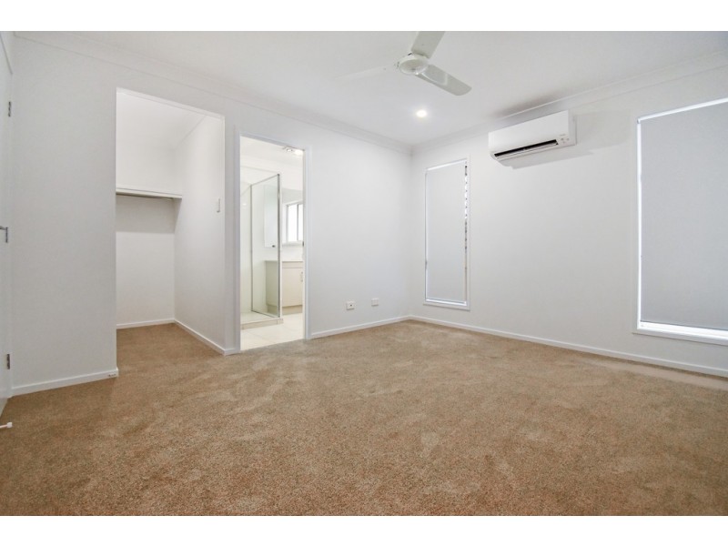 4 Philip Lane, Bells Creek QLD 4551