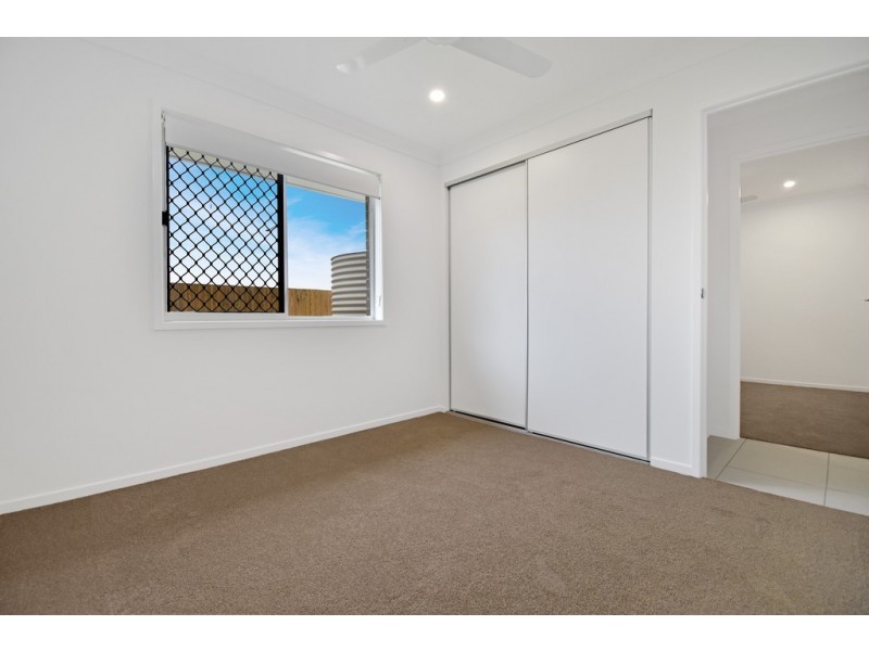 4 Philip Lane, Bells Creek QLD 4551