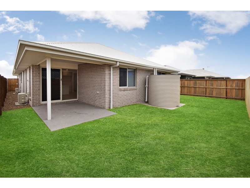4 Philip Lane, Bells Creek QLD 4551