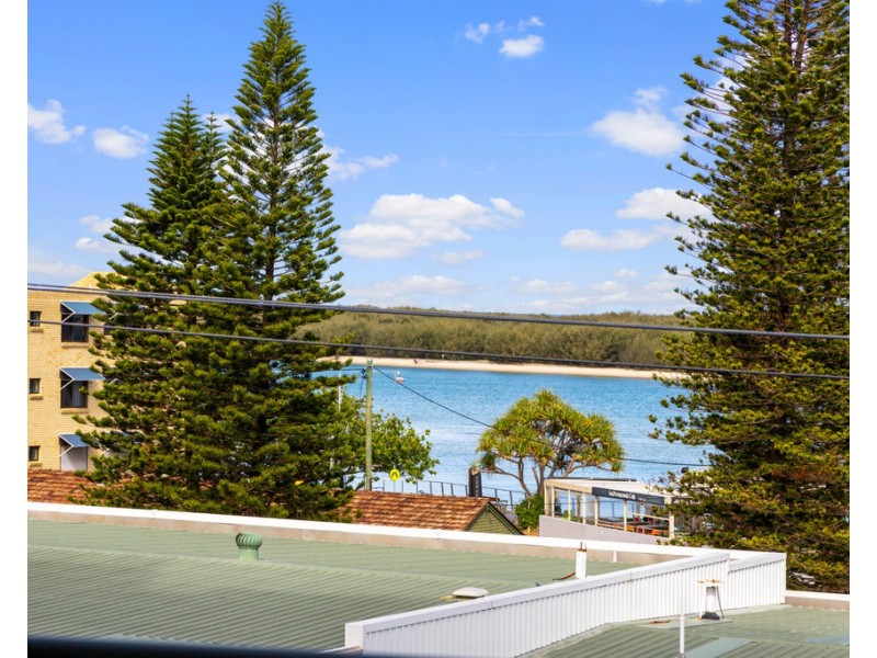 Unit 203/111 Bulcock Street, Caloundra QLD 4551