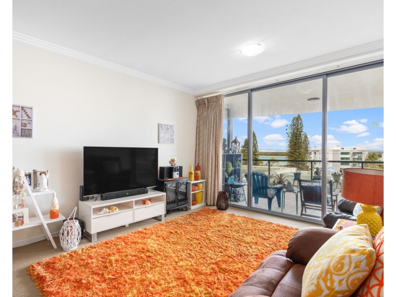 Unit 203/111 Bulcock Street, Caloundra QLD 4551