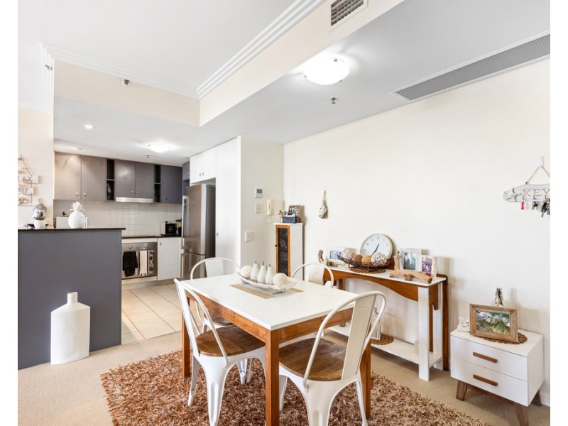 Unit 203/111 Bulcock Street, Caloundra QLD 4551