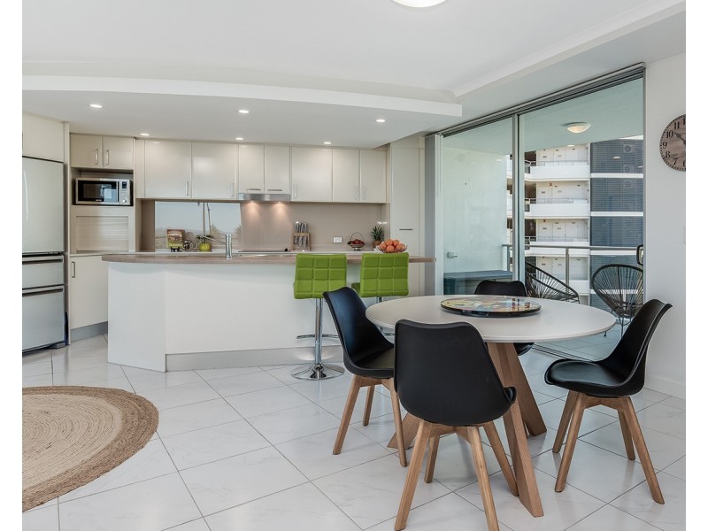 Unit 301/42 Queen Street, Kings Beach QLD 4551