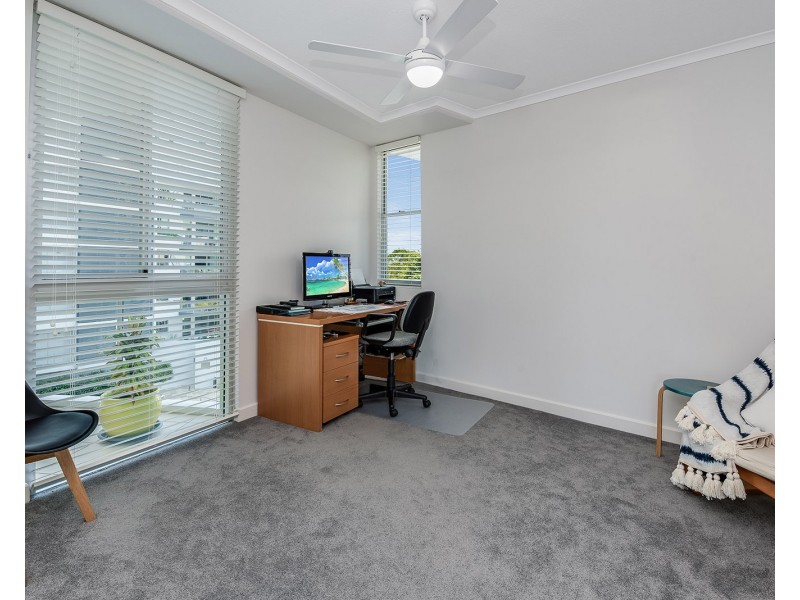 Unit 301/42 Queen Street, Kings Beach QLD 4551