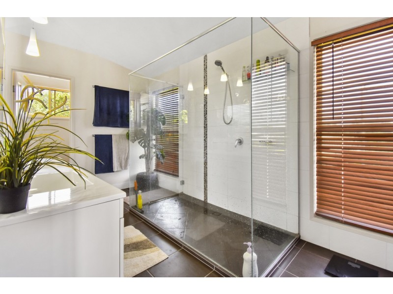 1 Mandara Drive, Wurtulla QLD 4575