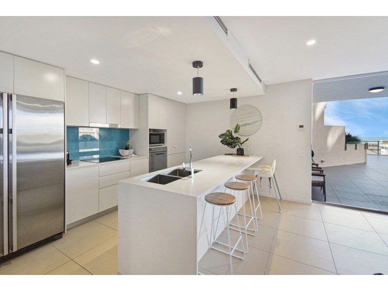 Unit 104/29 Canberra Terrace, Kings Beach QLD 4551