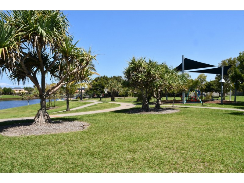 33 Moondara Drive, Wurtulla QLD 4575