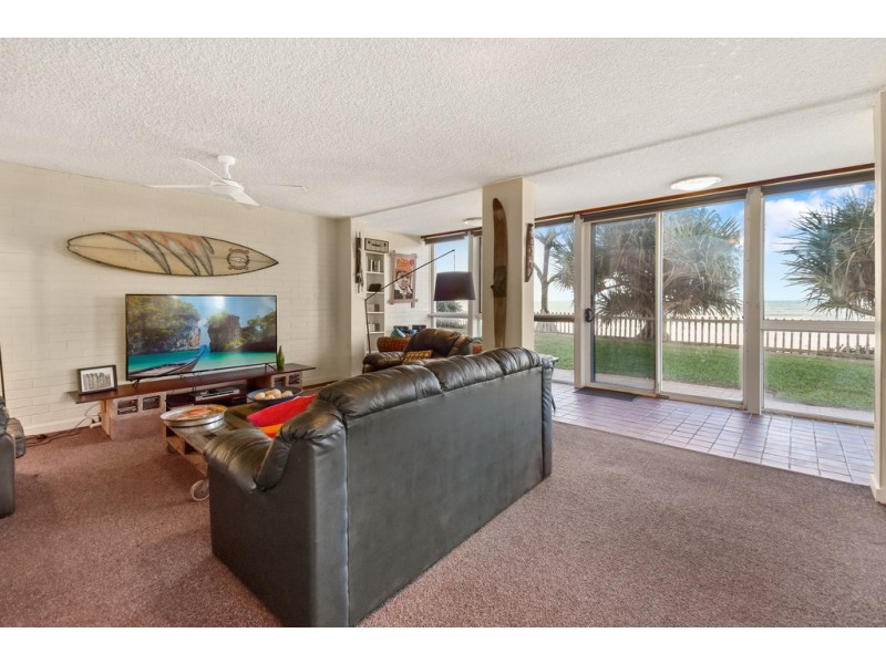 10/5 Dingle Avenue, Kings Beach QLD 4551