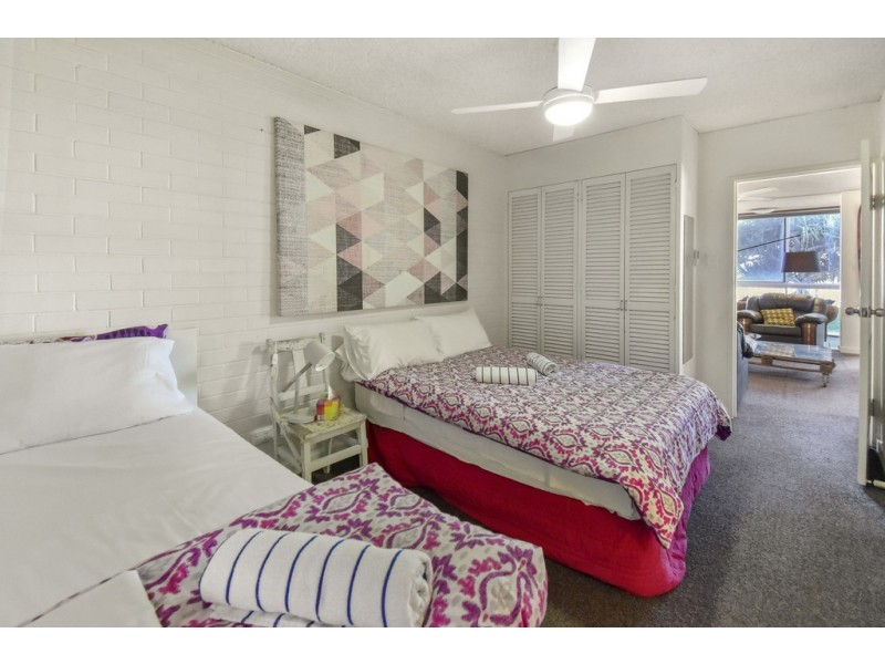 10/5 Dingle Avenue, Kings Beach QLD 4551