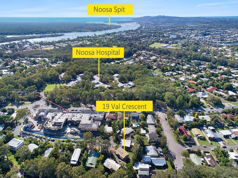 19 Val Crescent, Noosaville QLD 4566