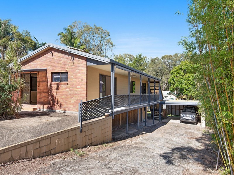 19 Val Crescent, Noosaville QLD 4566