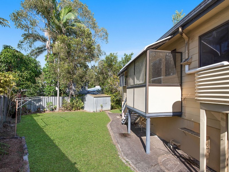 19 Val Crescent, Noosaville QLD 4566