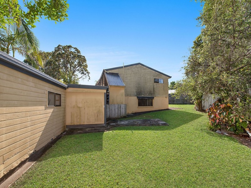 19 Val Crescent, Noosaville QLD 4566