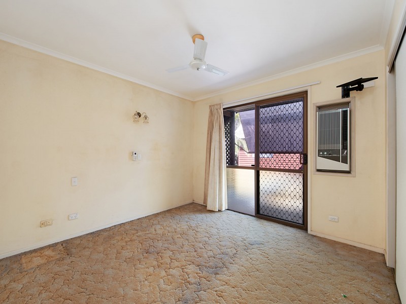 19 Val Crescent, Noosaville QLD 4566