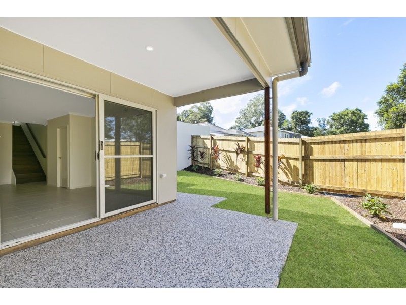 Unit 2/12 Macaranga Place, Palmwoods QLD 4555