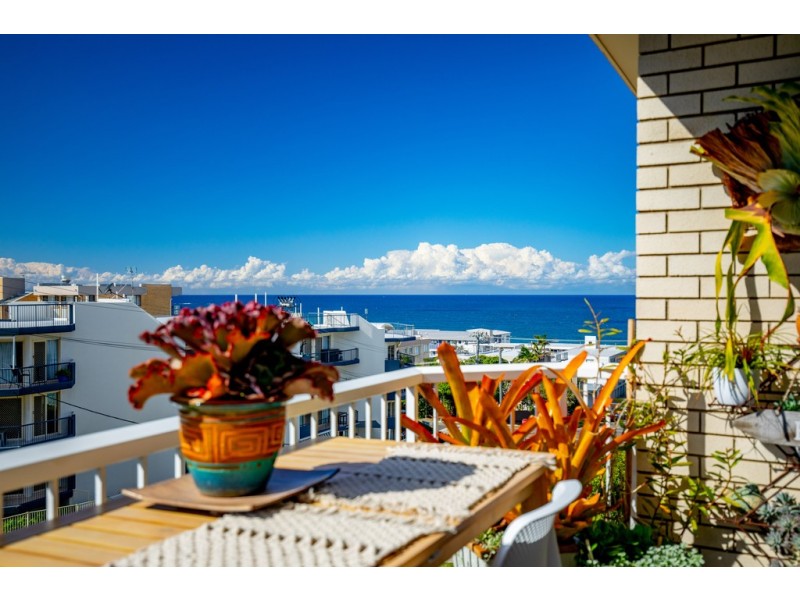 6/25 Lower Gay Terrace, Caloundra QLD 4551