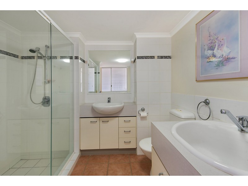 15/5 Canberra Terrace, Kings Beach QLD 4551