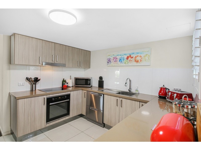 Unit 29/2 Landsborough Parade, Golden Beach QLD 4551