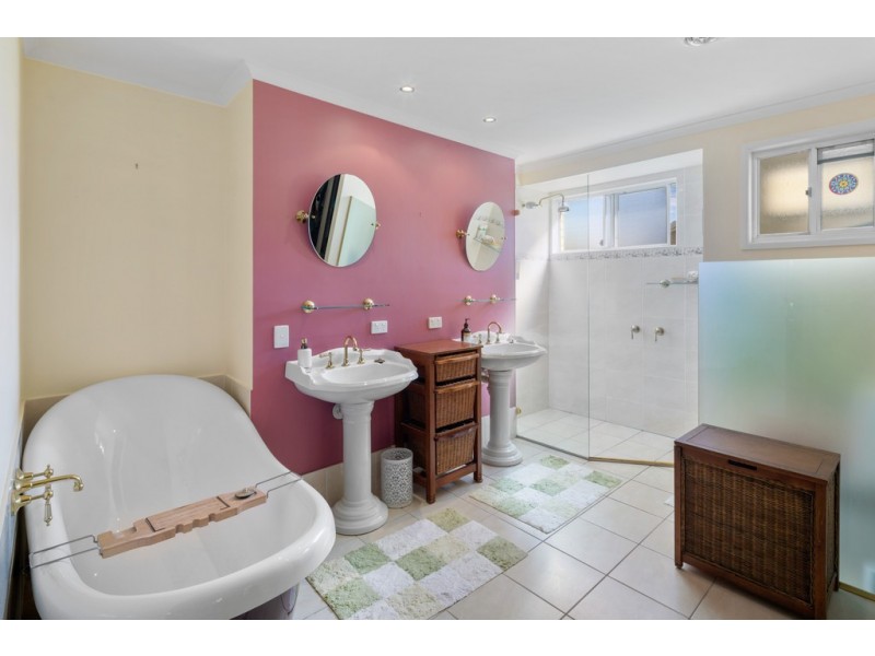 26 Point Cartwright Drive, Buddina QLD 4575