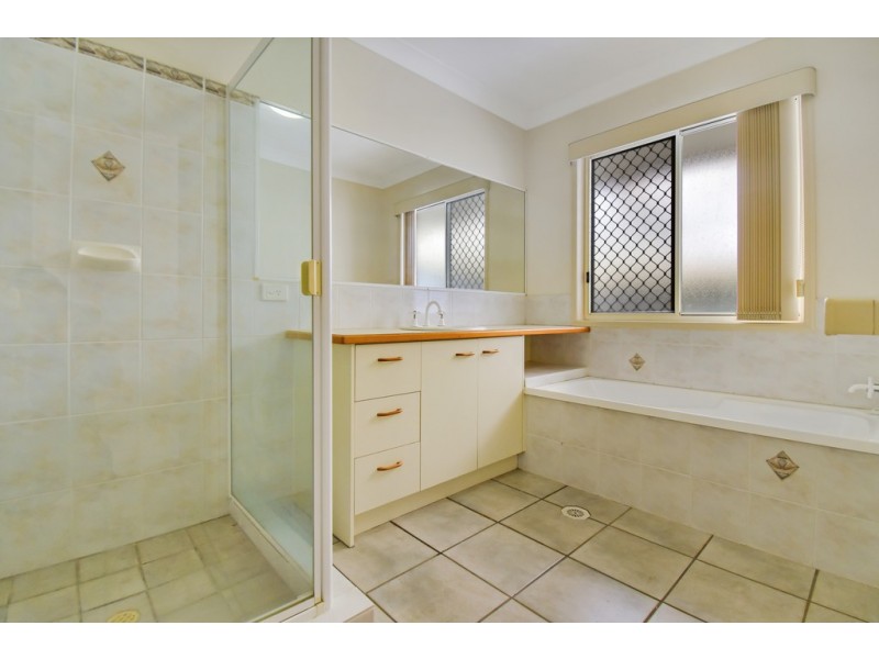 33 Godwin Place, Pelican Waters QLD 4551