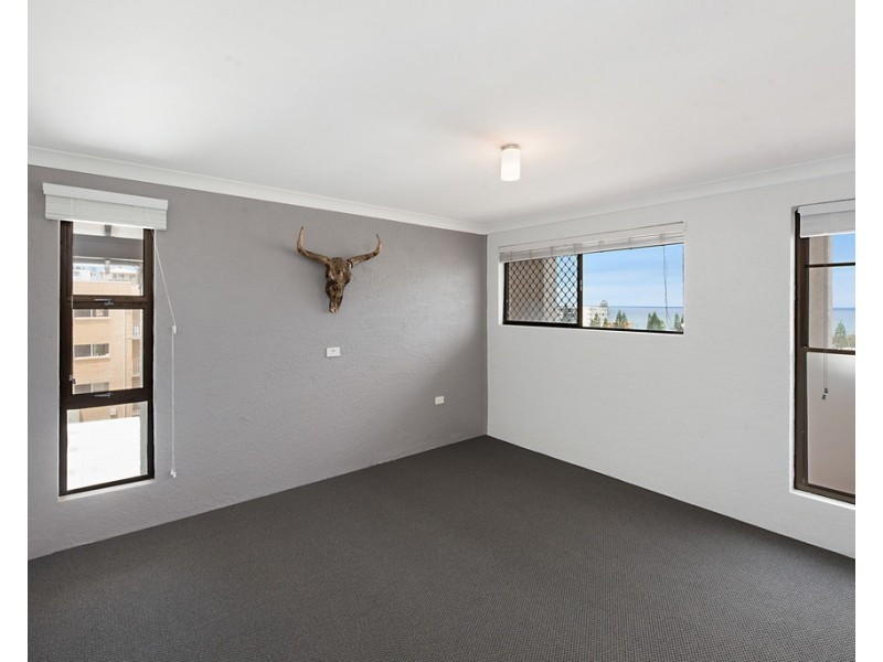 Unit 8/3 Sykes Avenue, Kings Beach QLD 4551