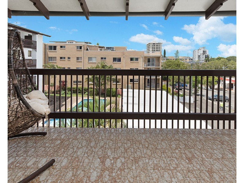 Unit 8/3 Sykes Avenue, Kings Beach QLD 4551