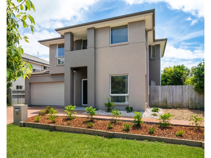 6 Pebbly Creek Crescent, Little Mountain QLD 4551