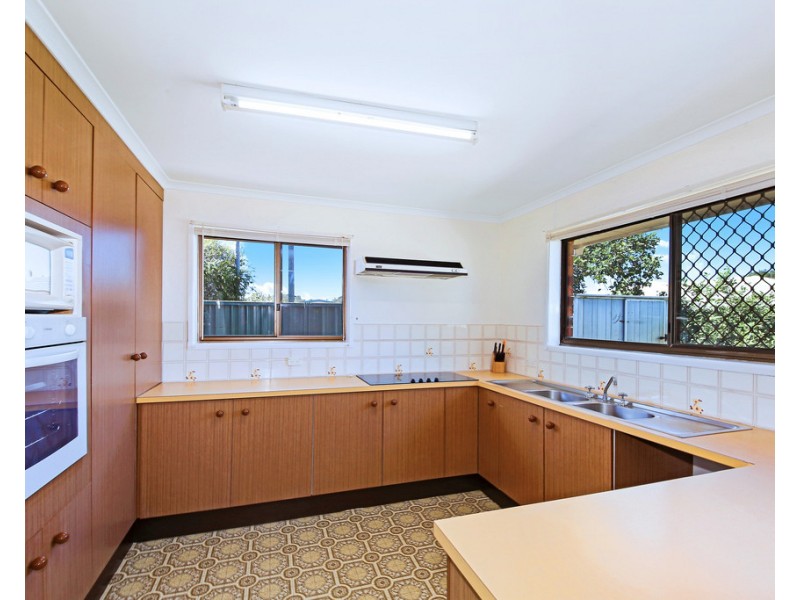 35 Ramsay Crescent, Golden Beach QLD 4551