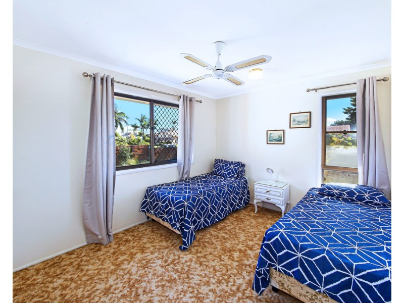 35 Ramsay Crescent, Golden Beach QLD 4551